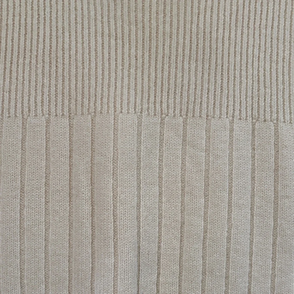 Gant 💯 Wool Ribbed Crewneck Sweater